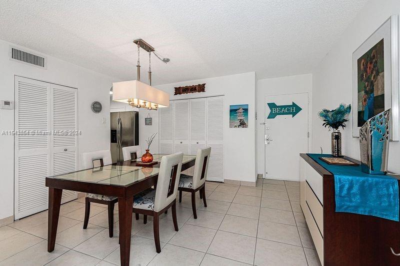 17800 Atlantic Blvd, Sunny Isles Beach, FL, 33160 United States, 1 Bedroom Bedrooms, ,1 BathroomBathrooms,Residential,For Sale,Atlantic Blvd,A11543854