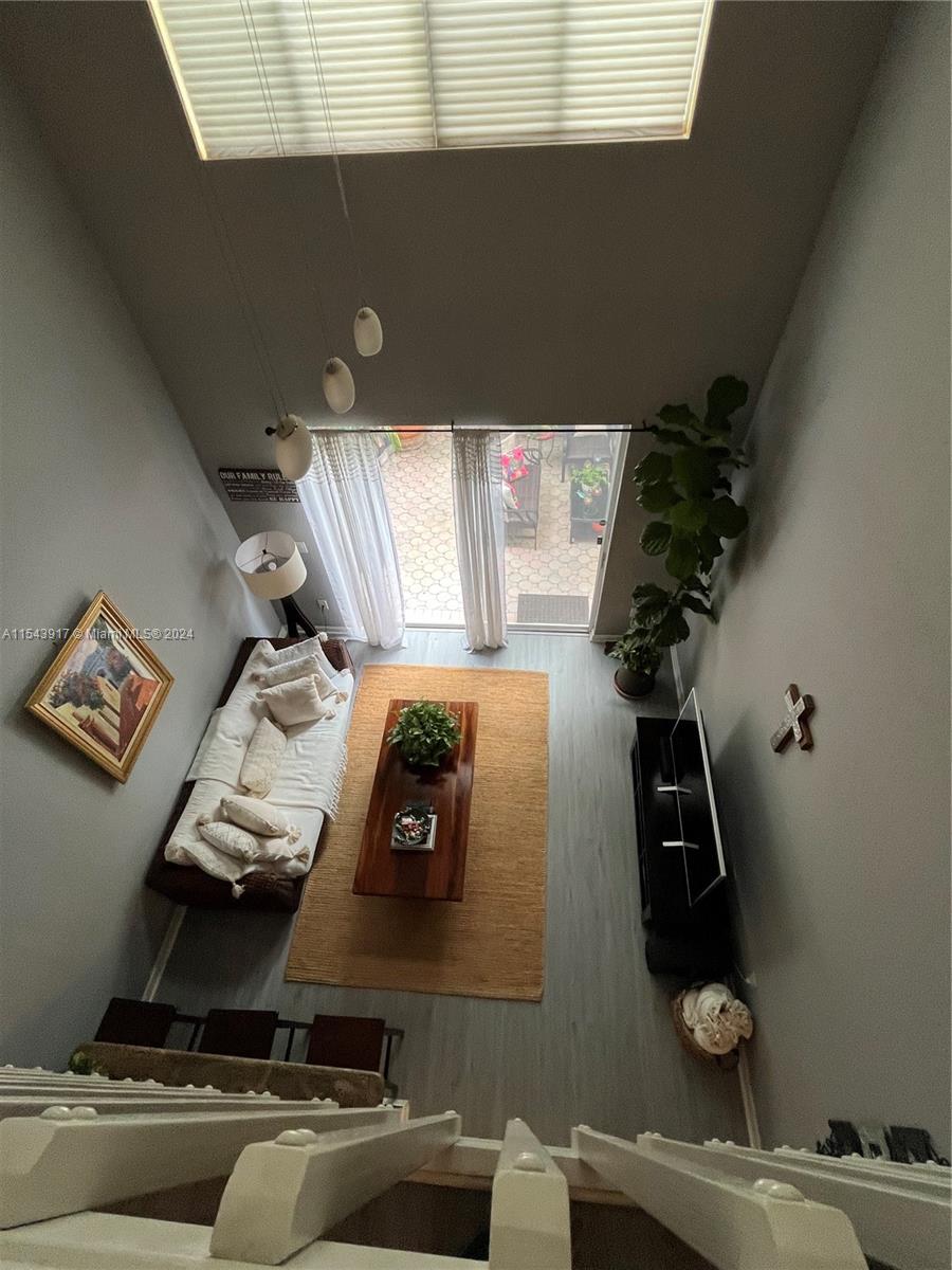 11182 NW 73rd Ter ., Doral, Florida 33178, 3 Bedrooms Bedrooms, ,3 BathroomsBathrooms,Residentiallease,For Rent,11182 NW 73rd Ter .,A11543917