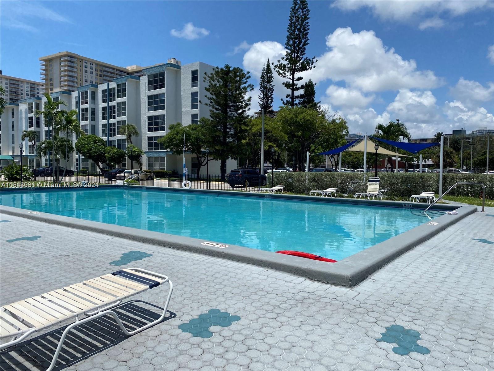 17620 Atlantic Blvd, Sunny Isles Beach, FL, 33160 United States, 2 Bedrooms Bedrooms, ,1 BathroomBathrooms,Residential,For Sale,Atlantic Blvd,A11543931