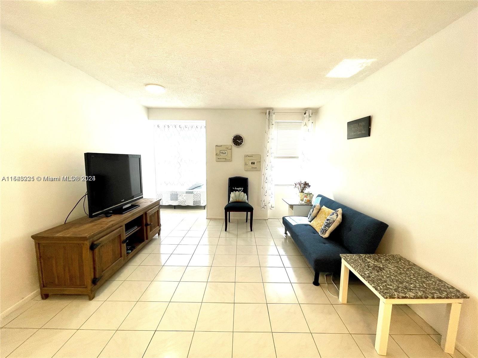 17620 Atlantic Blvd, Sunny Isles Beach, FL, 33160 United States, 2 Bedrooms Bedrooms, ,1 BathroomBathrooms,Residential,For Sale,Atlantic Blvd,A11543931