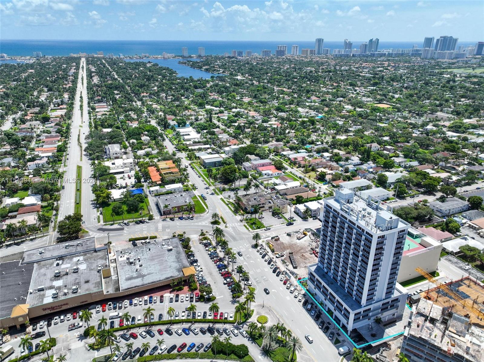 1720 Harrison St 9G, Hollywood, Florida 33020, ,1 BathroomBathrooms,Residential,For Sale,1720 Harrison St 9G,A11543944