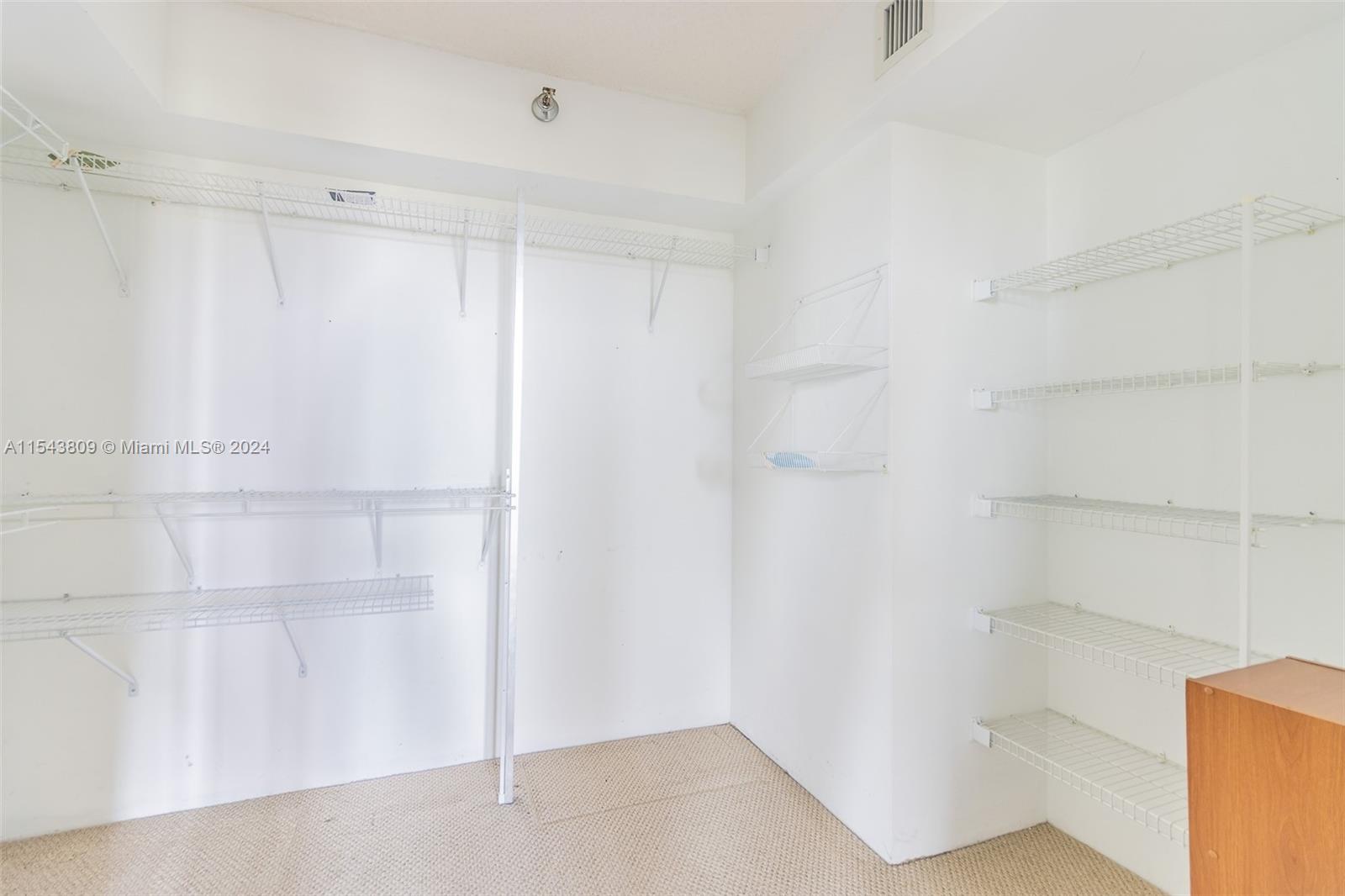 3400 NE 192 ST 1905, Aventura, Florida 33180, 2 Bedrooms Bedrooms, ,2 BathroomsBathrooms,Residential,For Sale,3400 NE 192 ST 1905,A11543809