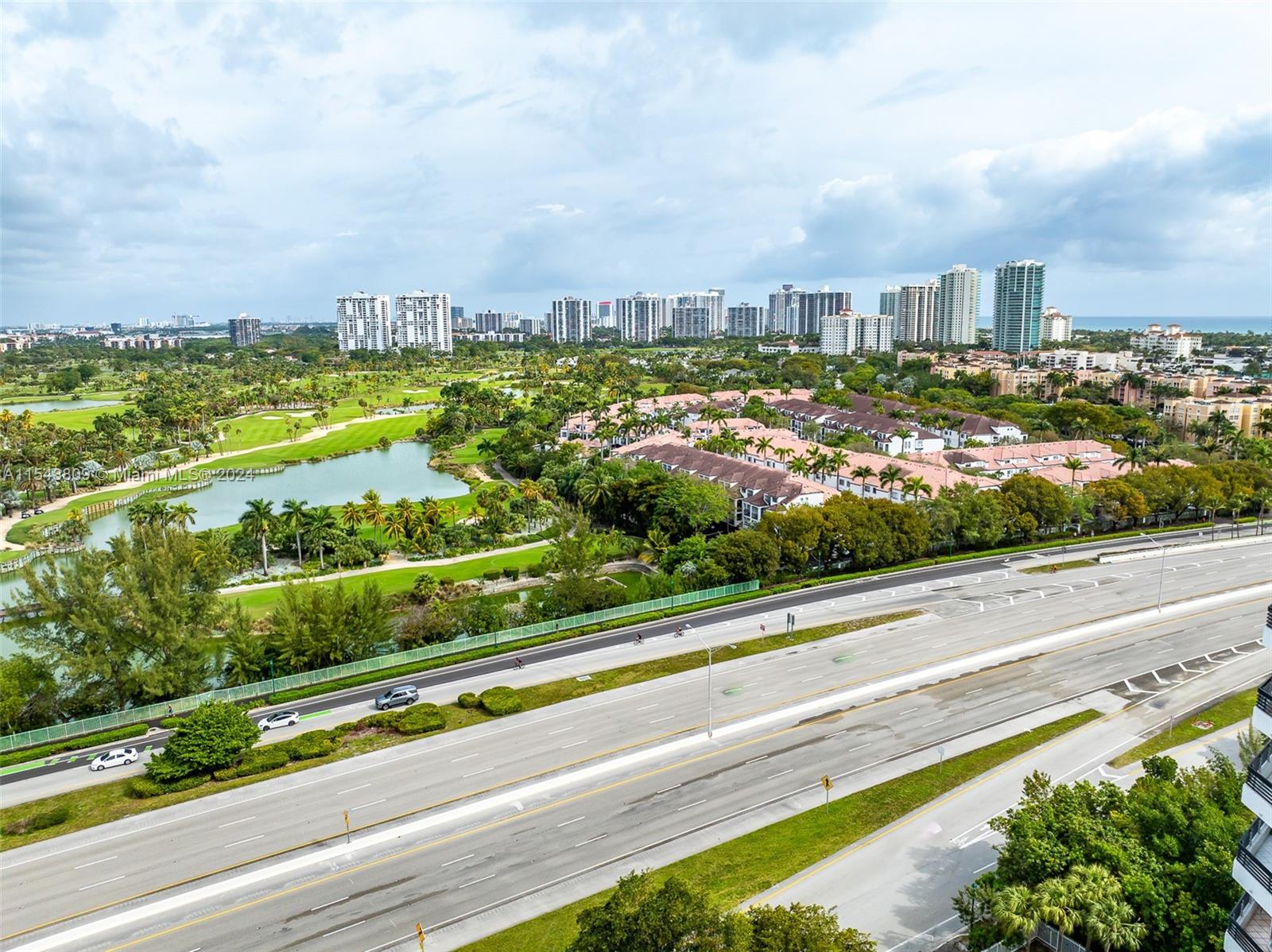 3400 NE 192 ST 1905, Aventura, Florida 33180, 2 Bedrooms Bedrooms, ,2 BathroomsBathrooms,Residential,For Sale,3400 NE 192 ST 1905,A11543809