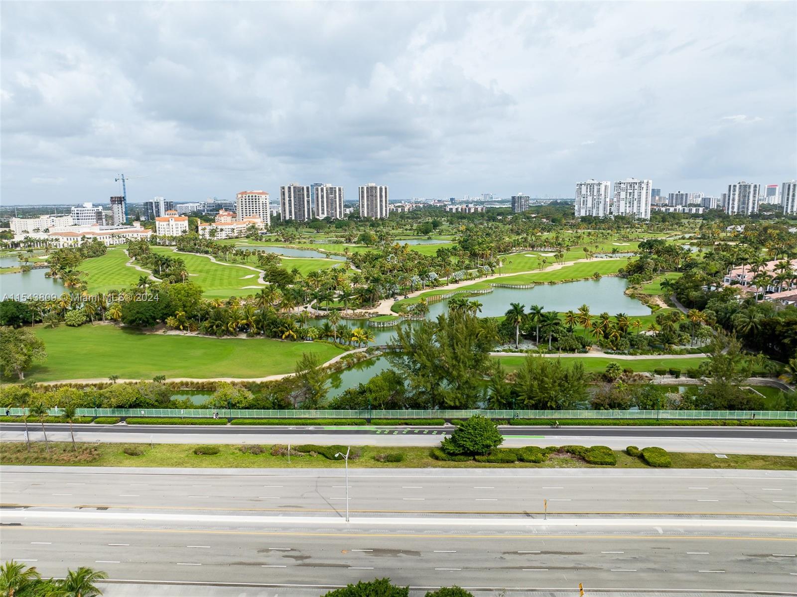 3400 NE 192 ST 1905, Aventura, Florida 33180, 2 Bedrooms Bedrooms, ,2 BathroomsBathrooms,Residential,For Sale,3400 NE 192 ST 1905,A11543809