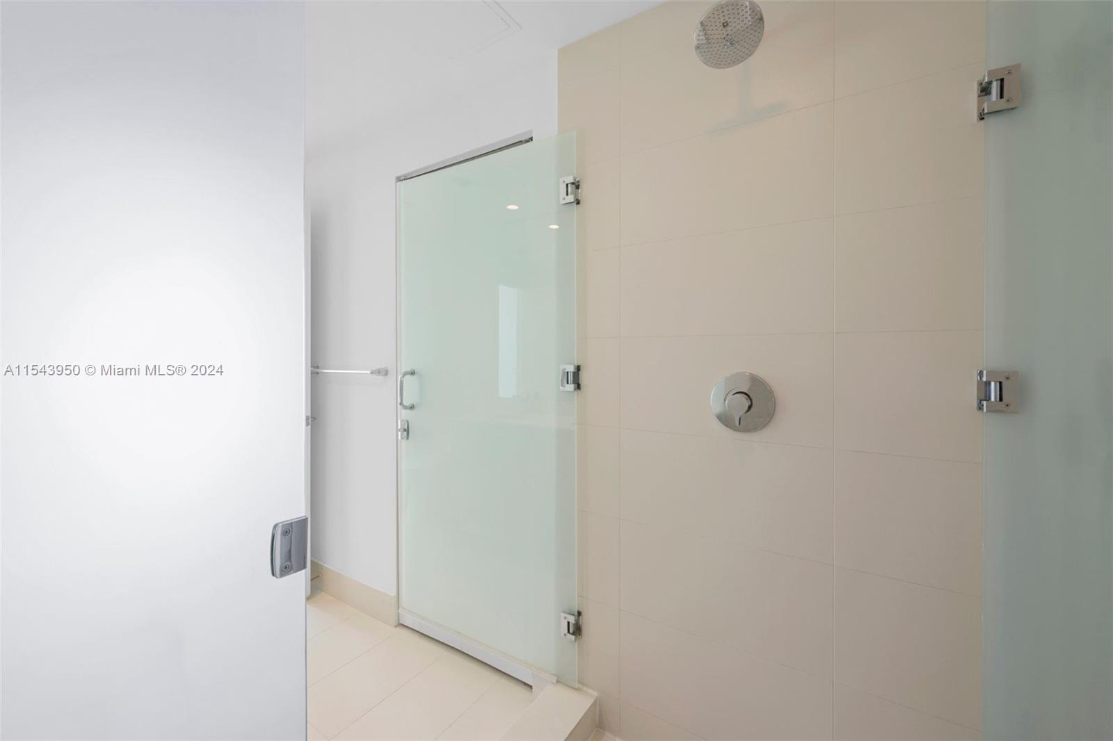 501 NE 31st St 3305, Miami, Florida 33137, 1 Bedroom Bedrooms, ,1 BathroomBathrooms,Residential,For Sale,501 NE 31st St 3305,A11543950