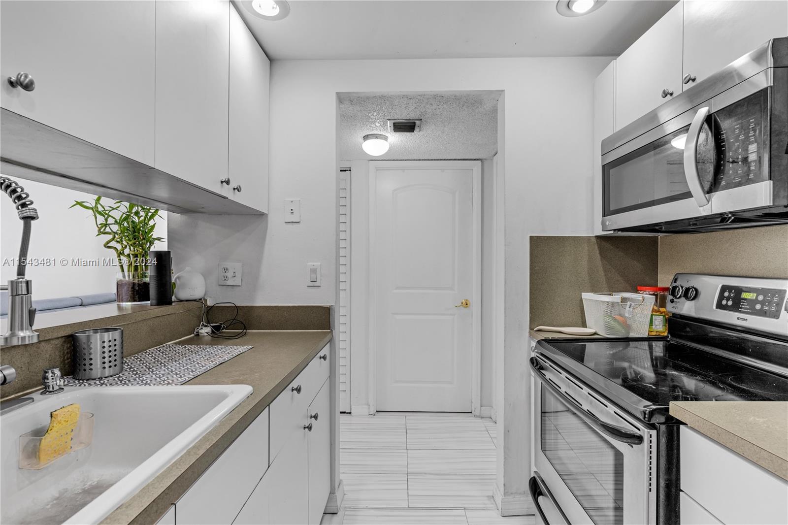 8000 SW 149th Ave A203, Miami, Florida 33193, 2 Bedrooms Bedrooms, ,2 BathroomsBathrooms,Residential,For Sale,8000 SW 149th Ave A203,A11543481