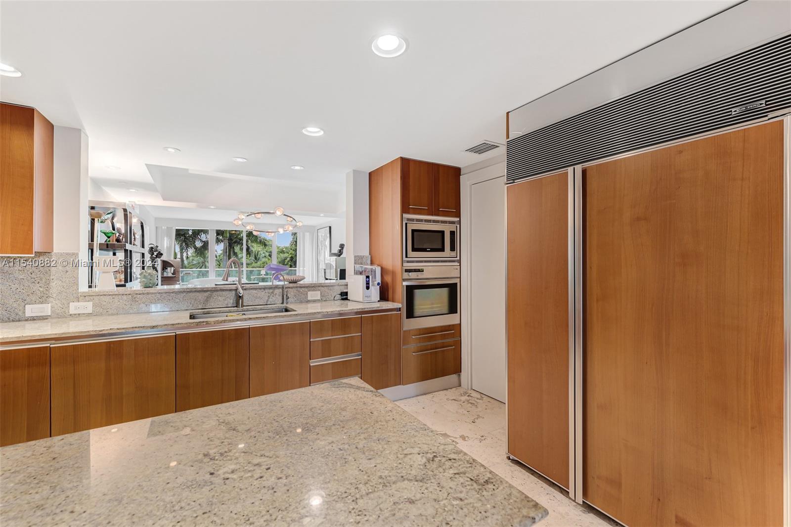 2627 Bayshore Dr, Miami, FL, 33133 United States, 3 Bedrooms Bedrooms, ,3 BathroomsBathrooms,Residential,For Sale,Bayshore Dr,A11540882