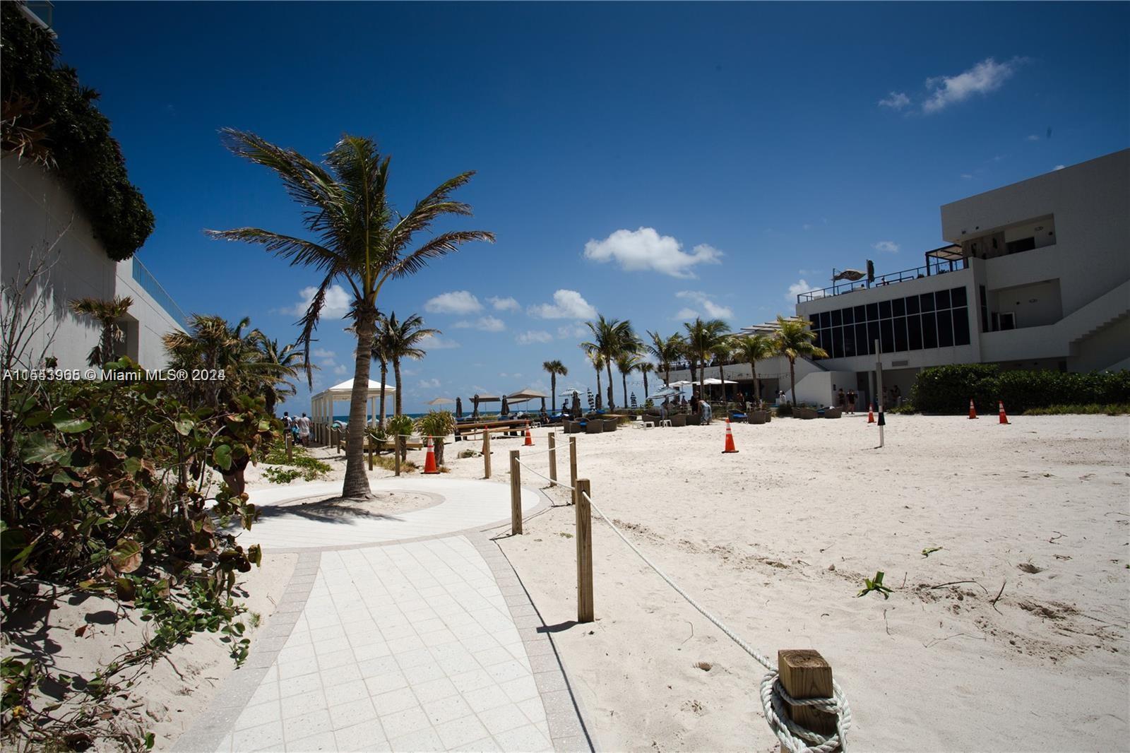 4001 S Ocean Dr 3B, Hollywood, Florida 33019, 2 Bedrooms Bedrooms, ,2 BathroomsBathrooms,Residentiallease,For Rent,4001 S Ocean Dr 3B,A11543965