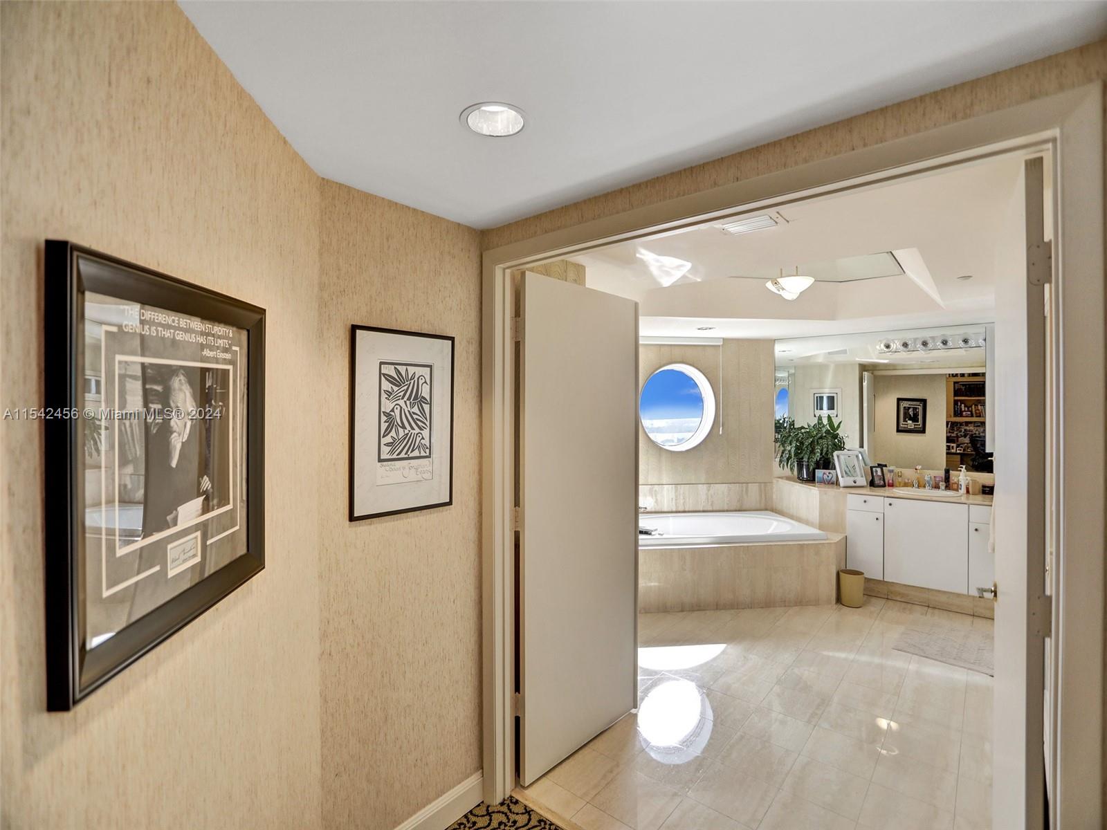 7000 Island Blvd, Aventura, FL, 33160 United States, 4 Bedrooms Bedrooms, ,4 BathroomsBathrooms,Residential,For Sale,Island Blvd,A11542456