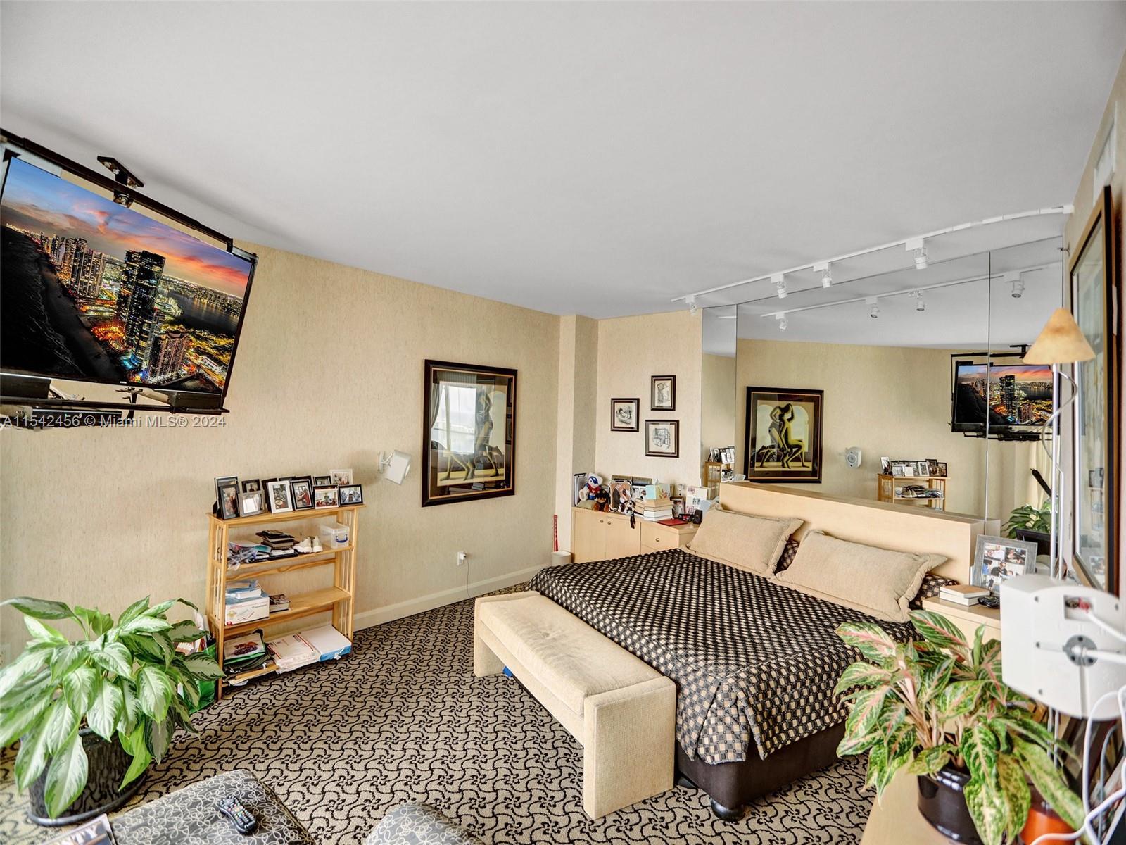 7000 Island Blvd, Aventura, FL, 33160 United States, 4 Bedrooms Bedrooms, ,4 BathroomsBathrooms,Residential,For Sale,Island Blvd,A11542456