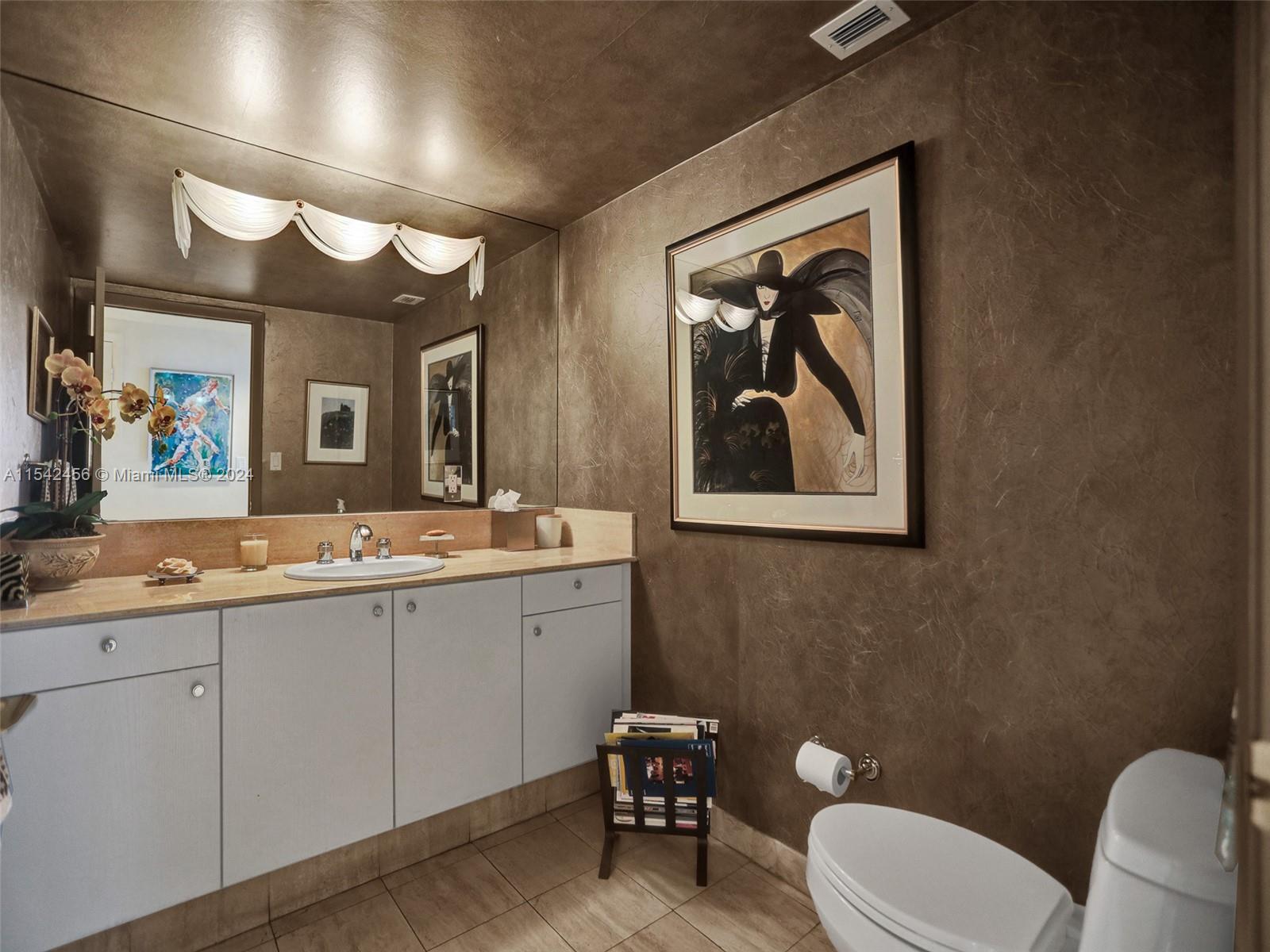 7000 Island Blvd, Aventura, FL, 33160 United States, 4 Bedrooms Bedrooms, ,4 BathroomsBathrooms,Residential,For Sale,Island Blvd,A11542456