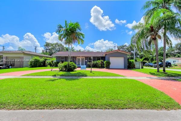 3354 Liberty St, Hollywood, Florida 33021, 3 Bedrooms Bedrooms, ,2 BathroomsBathrooms,Residentiallease,For Rent,3354 Liberty St,A11543976