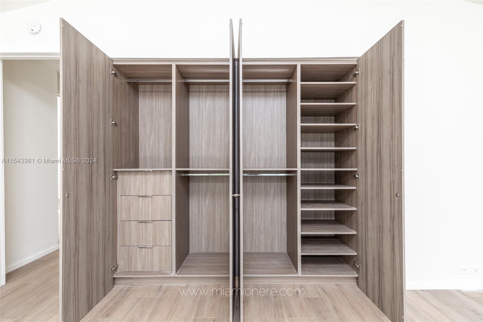 3900 Douglas Rd, Miami, FL, 33133 United States, 6 Bedrooms Bedrooms, ,4 BathroomsBathrooms,Residential,For Sale,Douglas Rd,A11543981