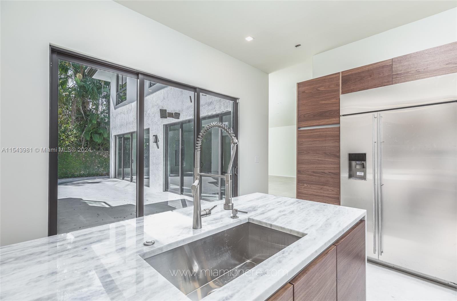 3900 Douglas Rd, Miami, FL, 33133 United States, 6 Bedrooms Bedrooms, ,4 BathroomsBathrooms,Residential,For Sale,Douglas Rd,A11543981