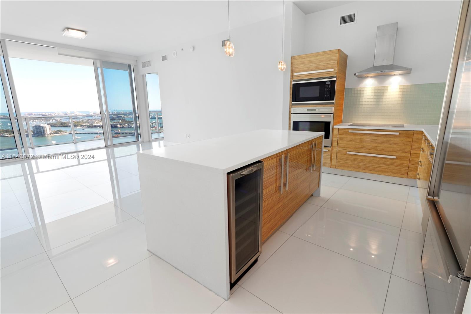 2020 N Bayshore Dr 3006, Miami, Florida 33137, 2 Bedrooms Bedrooms, ,2 BathroomsBathrooms,Residential,For Sale,2020 N Bayshore Dr 3006,A11543072