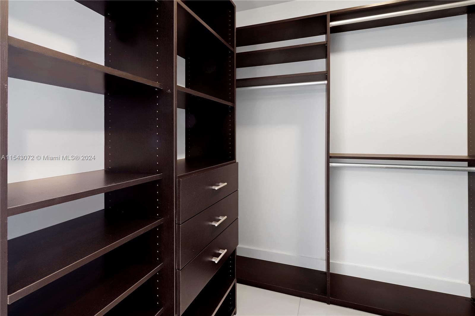 2020 N Bayshore Dr 3006, Miami, Florida 33137, 2 Bedrooms Bedrooms, ,2 BathroomsBathrooms,Residential,For Sale,2020 N Bayshore Dr 3006,A11543072