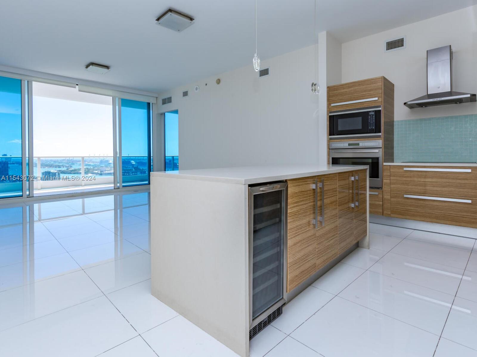 2020 N Bayshore Dr 3006, Miami, Florida 33137, 2 Bedrooms Bedrooms, ,2 BathroomsBathrooms,Residential,For Sale,2020 N Bayshore Dr 3006,A11543072