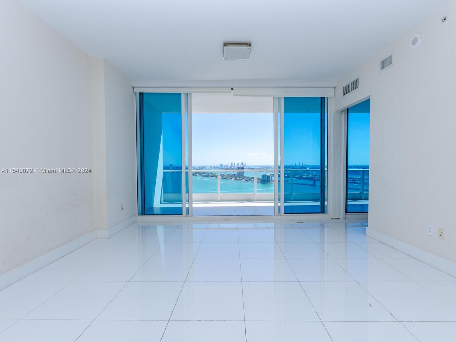2020 N Bayshore Dr 3006, Miami, Florida 33137, 2 Bedrooms Bedrooms, ,2 BathroomsBathrooms,Residential,For Sale,2020 N Bayshore Dr 3006,A11543072