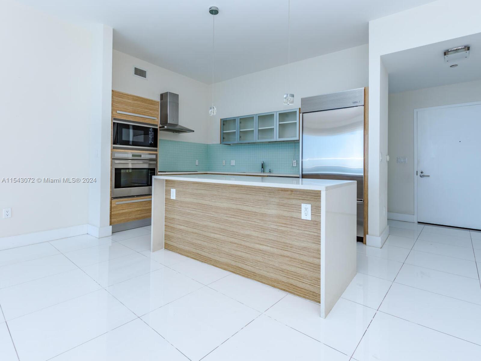 2020 N Bayshore Dr 3006, Miami, Florida 33137, 2 Bedrooms Bedrooms, ,2 BathroomsBathrooms,Residential,For Sale,2020 N Bayshore Dr 3006,A11543072