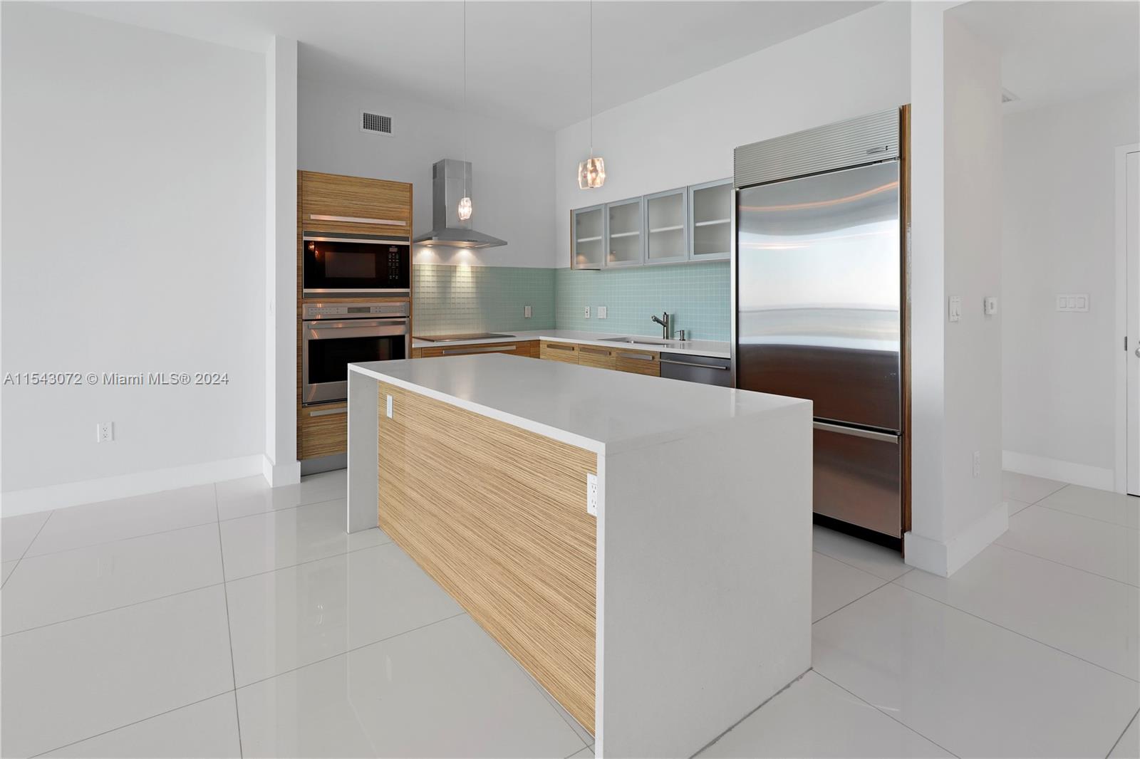 2020 N Bayshore Dr 3006, Miami, Florida 33137, 2 Bedrooms Bedrooms, ,2 BathroomsBathrooms,Residential,For Sale,2020 N Bayshore Dr 3006,A11543072