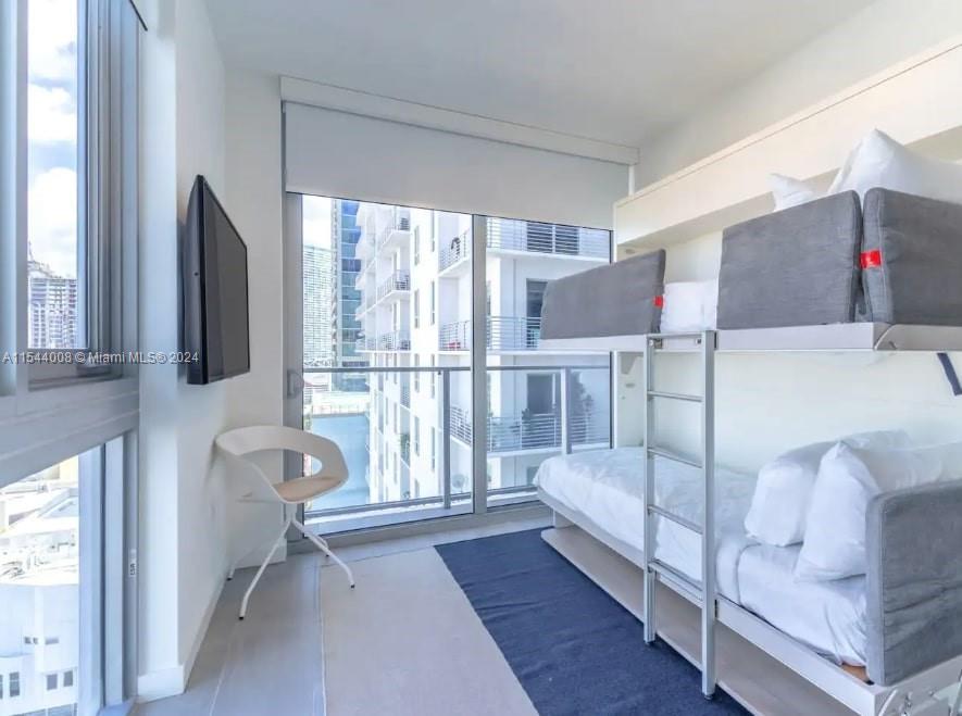 227 NE 2nd St 2006, Miami, Florida 33132, 2 Bedrooms Bedrooms, ,1 BathroomBathrooms,Residential,For Sale,227 NE 2nd St 2006,A11544008