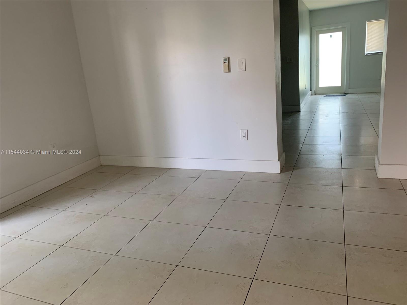 2140 Calais Dr A, Miami Beach, Florida 33141, 3 Bedrooms Bedrooms, ,3 BathroomsBathrooms,Residentiallease,For Rent,2140 Calais Dr A,A11544034