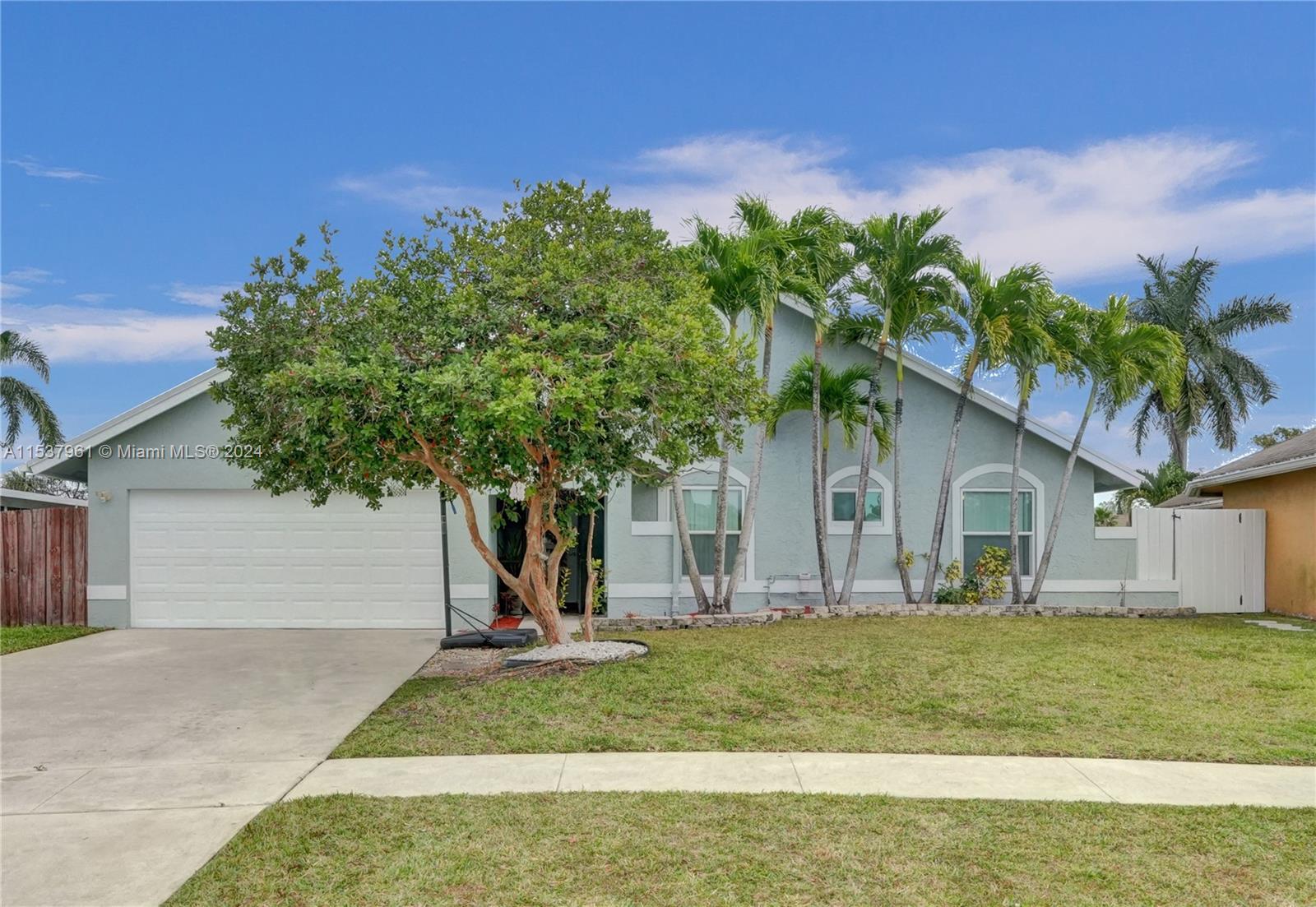 22544 Sea Bass Dr, Boca Raton, FL, 33428 United States, 3 Bedrooms Bedrooms, ,2 BathroomsBathrooms,Residential,For Sale,Sea Bass Dr,A11537961