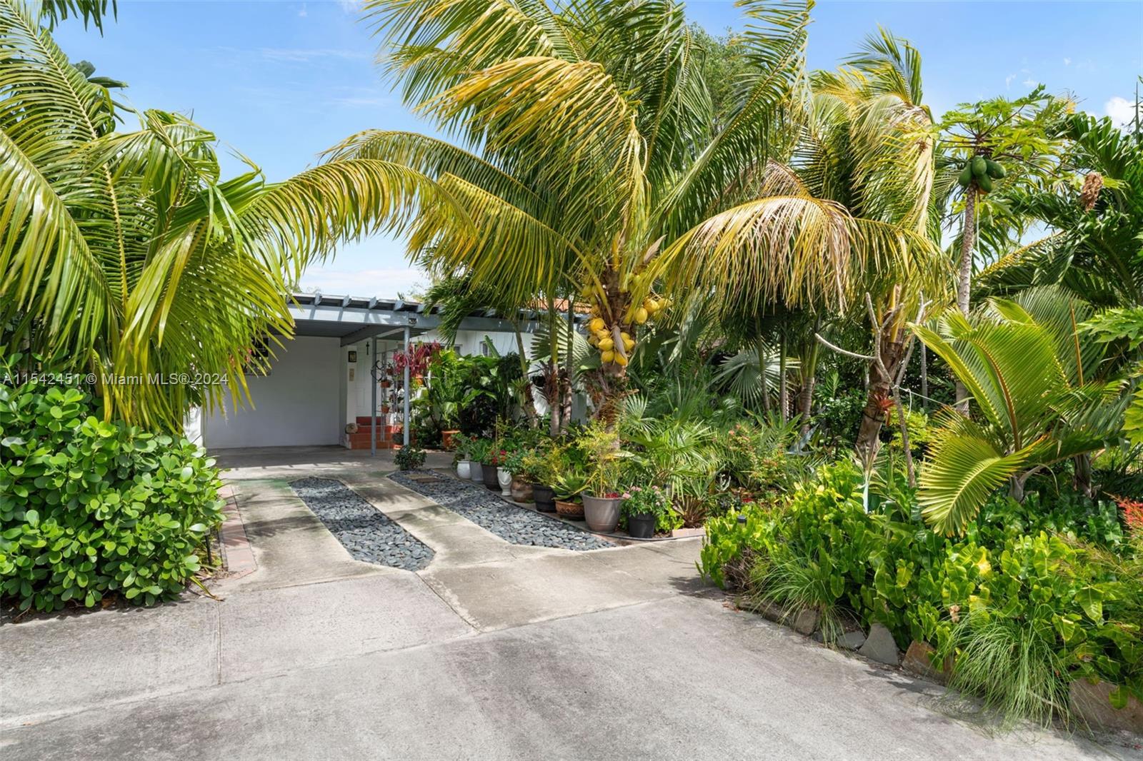 761 NE 82nd Ter, Miami, Florida 33138, 2 Bedrooms Bedrooms, ,1 BathroomBathrooms,Residential,For Sale,761 NE 82nd Ter,A11542451