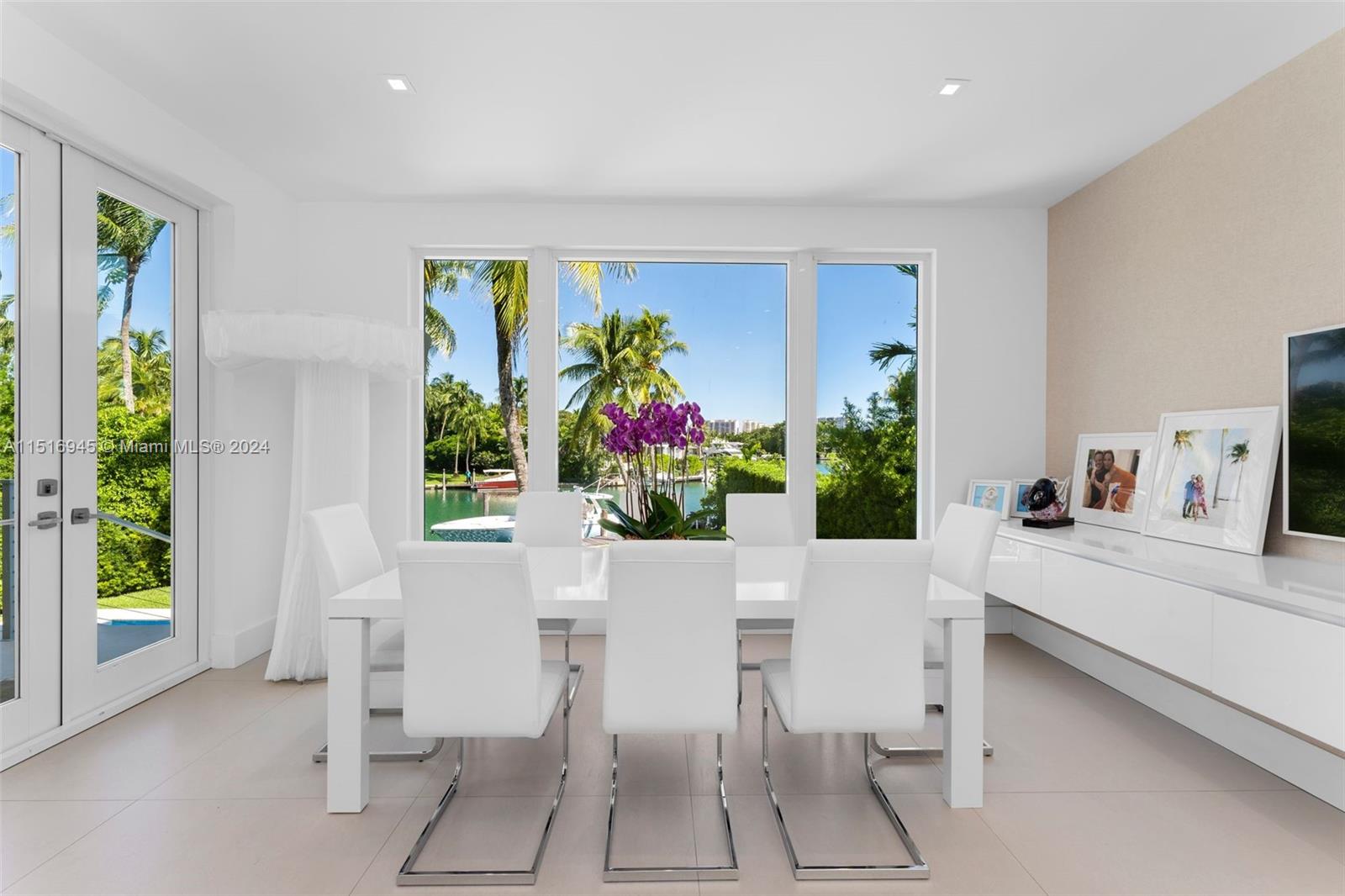 481 Mashta Drive, Key Biscayne, FL, 33149 United States, 5 Bedrooms Bedrooms, ,6 BathroomsBathrooms,Residential,For Sale,Mashta Drive,A11516945