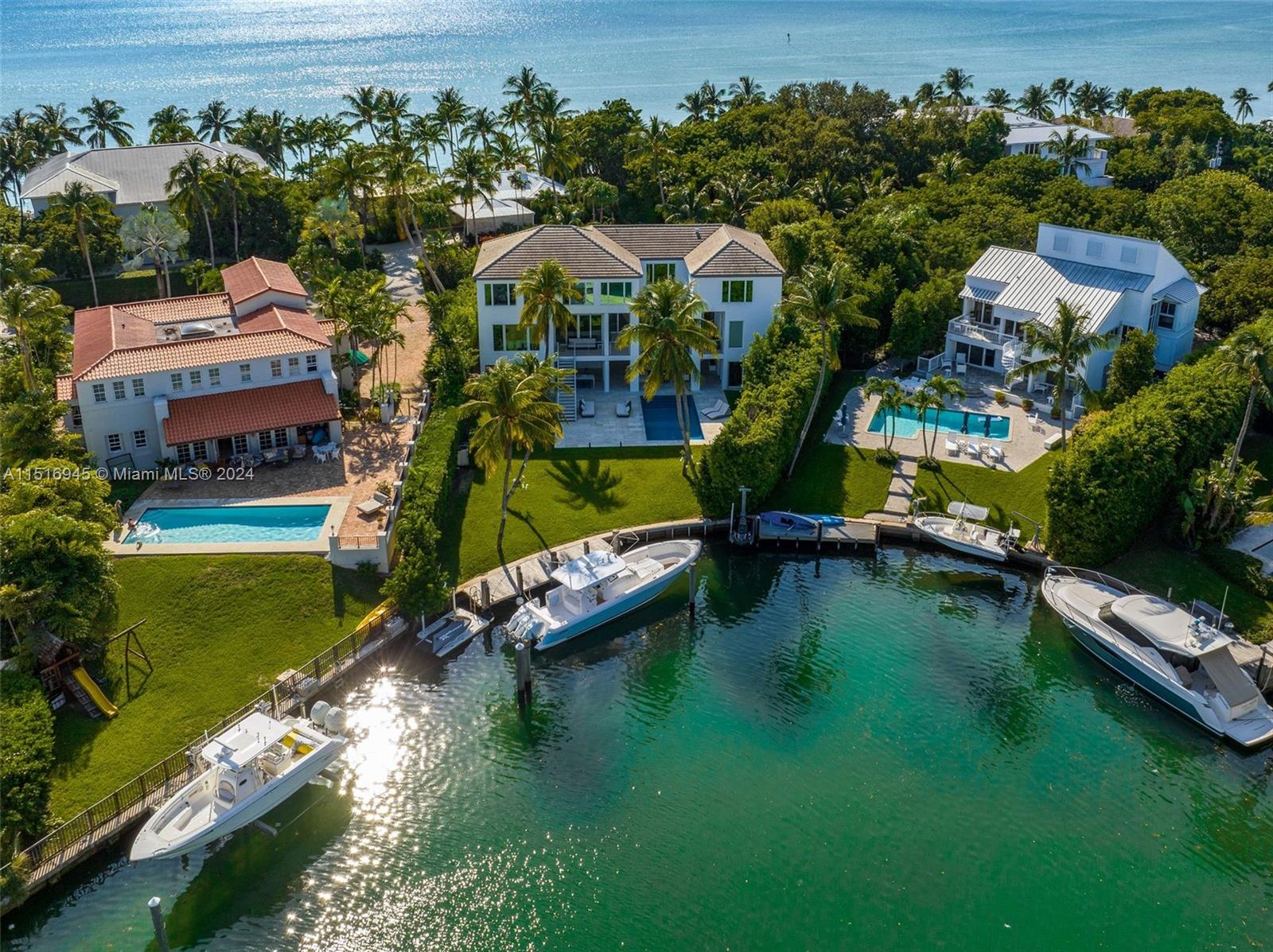 481 Mashta Drive, Key Biscayne, FL, 33149 United States, 5 Bedrooms Bedrooms, ,6 BathroomsBathrooms,Residential,For Sale,Mashta Drive,A11516945