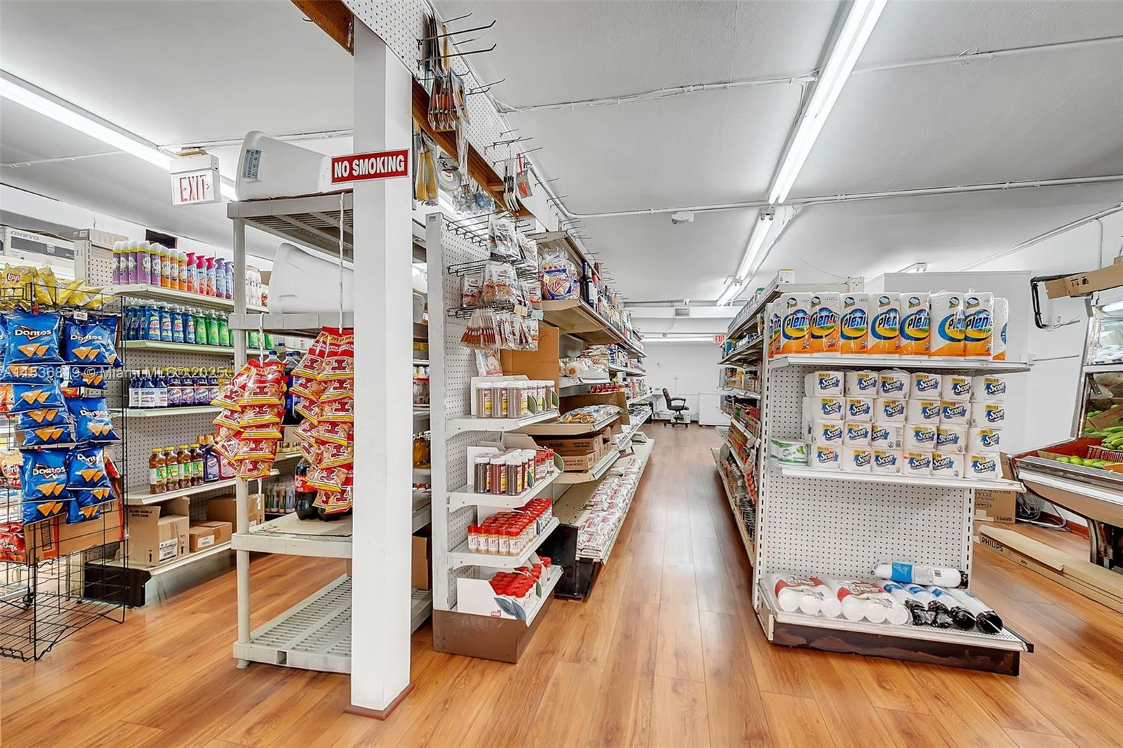 1818 NW 17th Ave, Miami, Florida 33125, ,Commercialsale,For Sale,1818 NW 17th Ave,A11536819