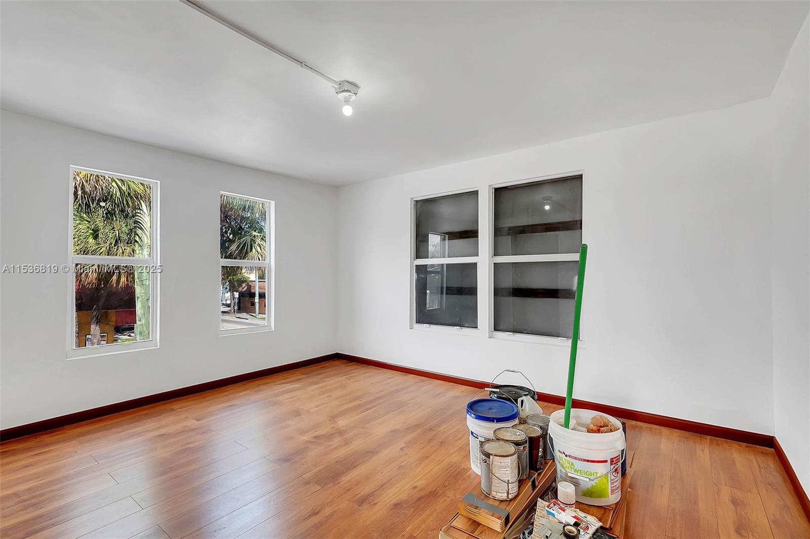 1818 NW 17th Ave, Miami, Florida 33125, ,Commercialsale,For Sale,1818 NW 17th Ave,A11536819