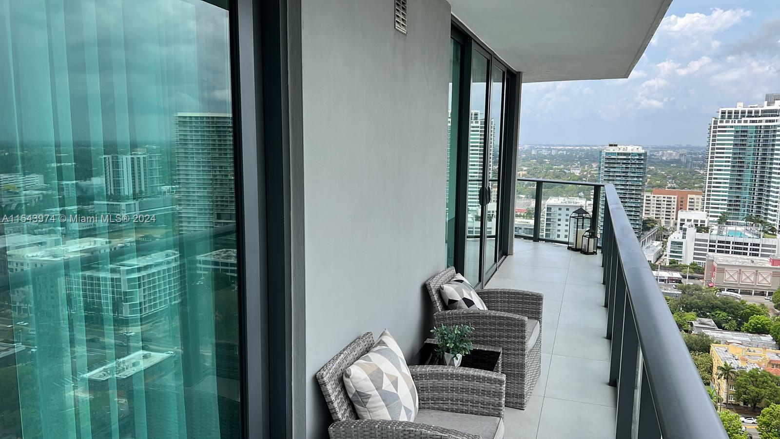 501 NE 31st St 2710, Miami, Florida 33137, 2 Bedrooms Bedrooms, ,2 BathroomsBathrooms,Residential,For Sale,501 NE 31st St 2710,A11543974