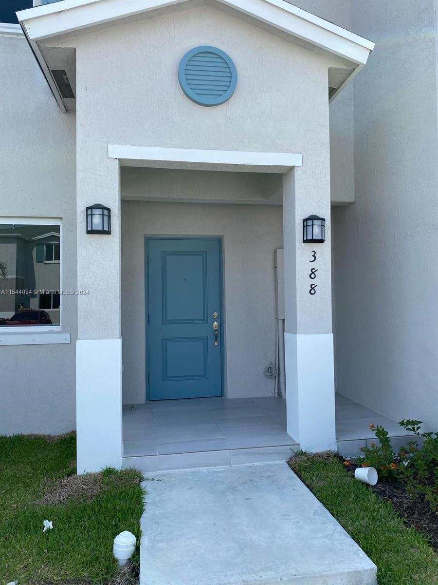 388 NW 12th Pl 388, Florida City, Florida 33034, 3 Bedrooms Bedrooms, ,2 BathroomsBathrooms,Residentiallease,For Rent,388 NW 12th Pl 388,A11544094