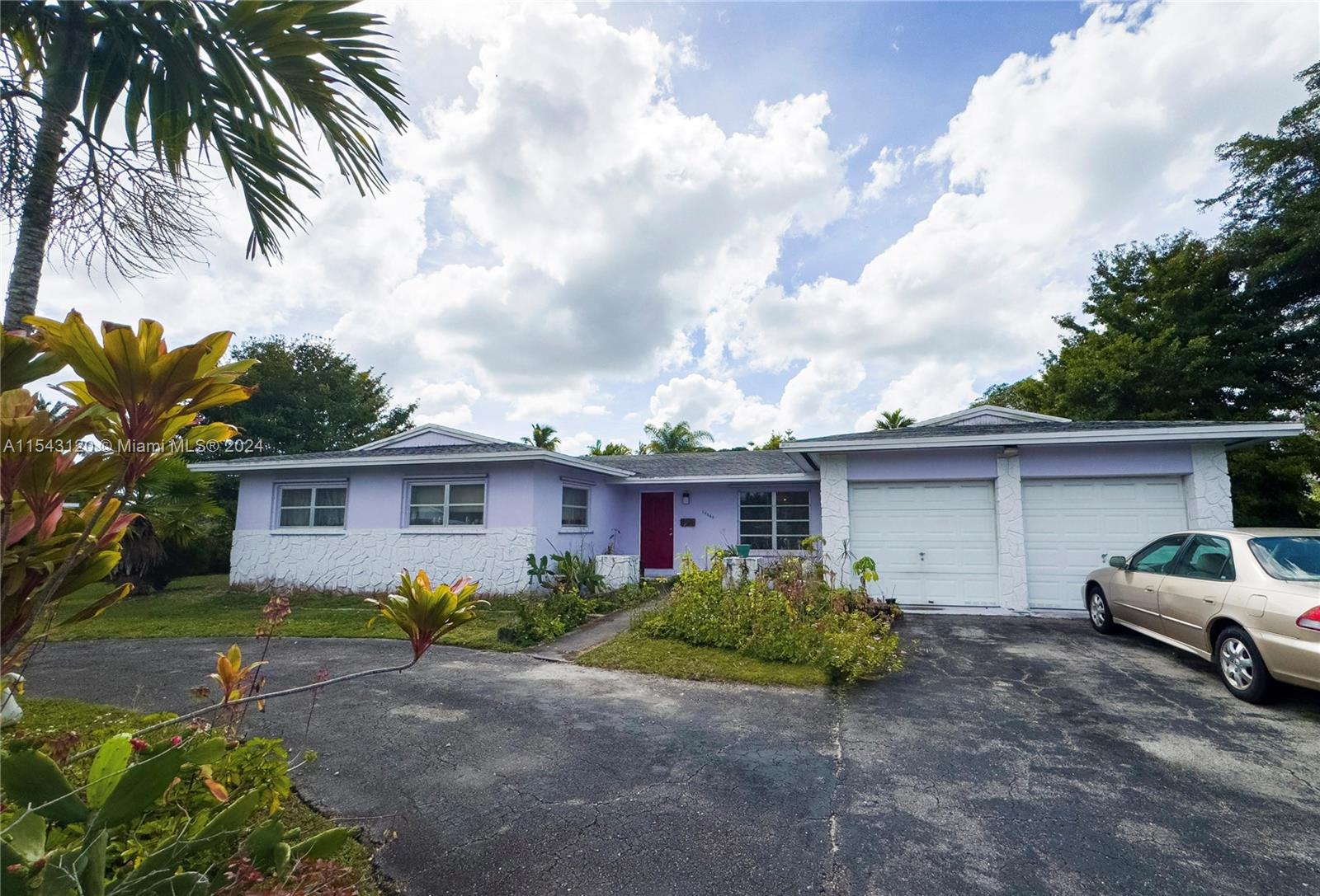 10460 SW 112th St  For Sale A11543120, FL