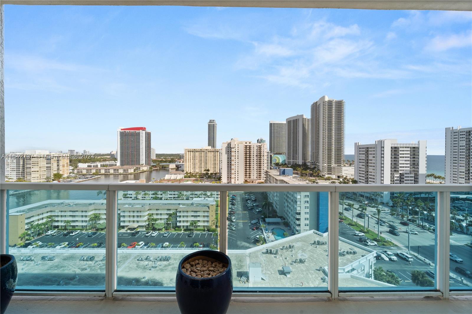 1945 S Ocean Dr 1409, Hallandale Beach, Florida 33009, 2 Bedrooms Bedrooms, ,2 BathroomsBathrooms,Residential,For Sale,1945 S Ocean Dr 1409,A11542737