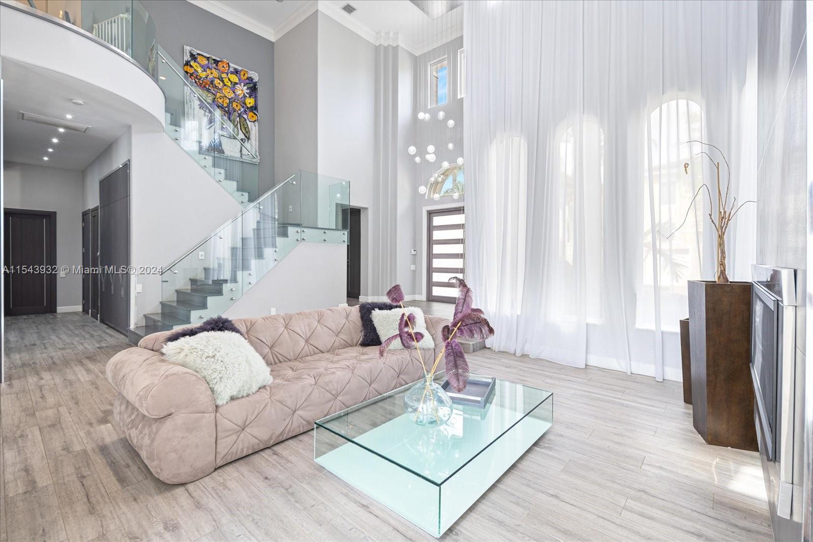 992 Sanibel Dr, Hollywood, Florida 33019, 6 Bedrooms Bedrooms, ,5 BathroomsBathrooms,Residential,For Sale,992 Sanibel Dr,A11543932