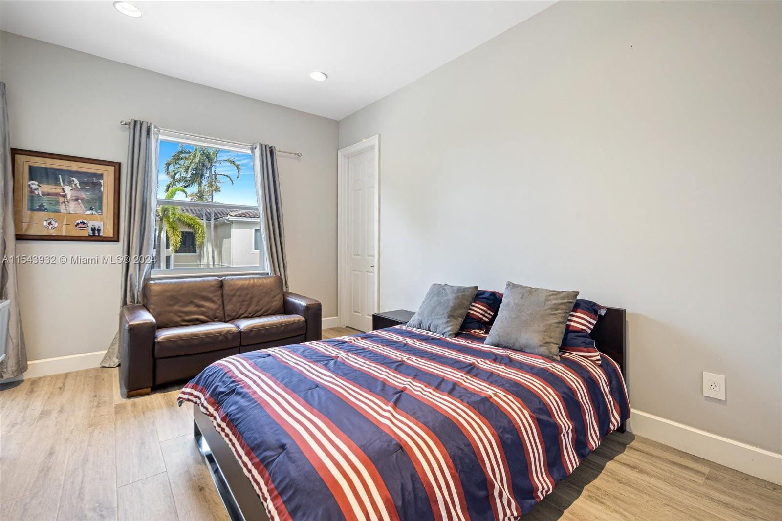 992 Sanibel Dr, Hollywood, FL, 33019 United States, 6 Bedrooms Bedrooms, ,5 BathroomsBathrooms,Residential,For Sale,Sanibel Dr,A11543932