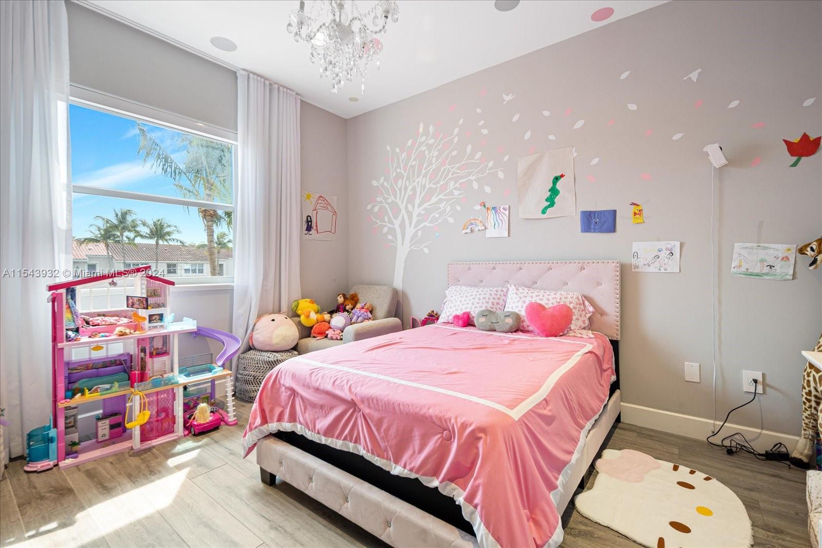 992 Sanibel Dr, Hollywood, FL, 33019 United States, 6 Bedrooms Bedrooms, ,5 BathroomsBathrooms,Residential,For Sale,Sanibel Dr,A11543932