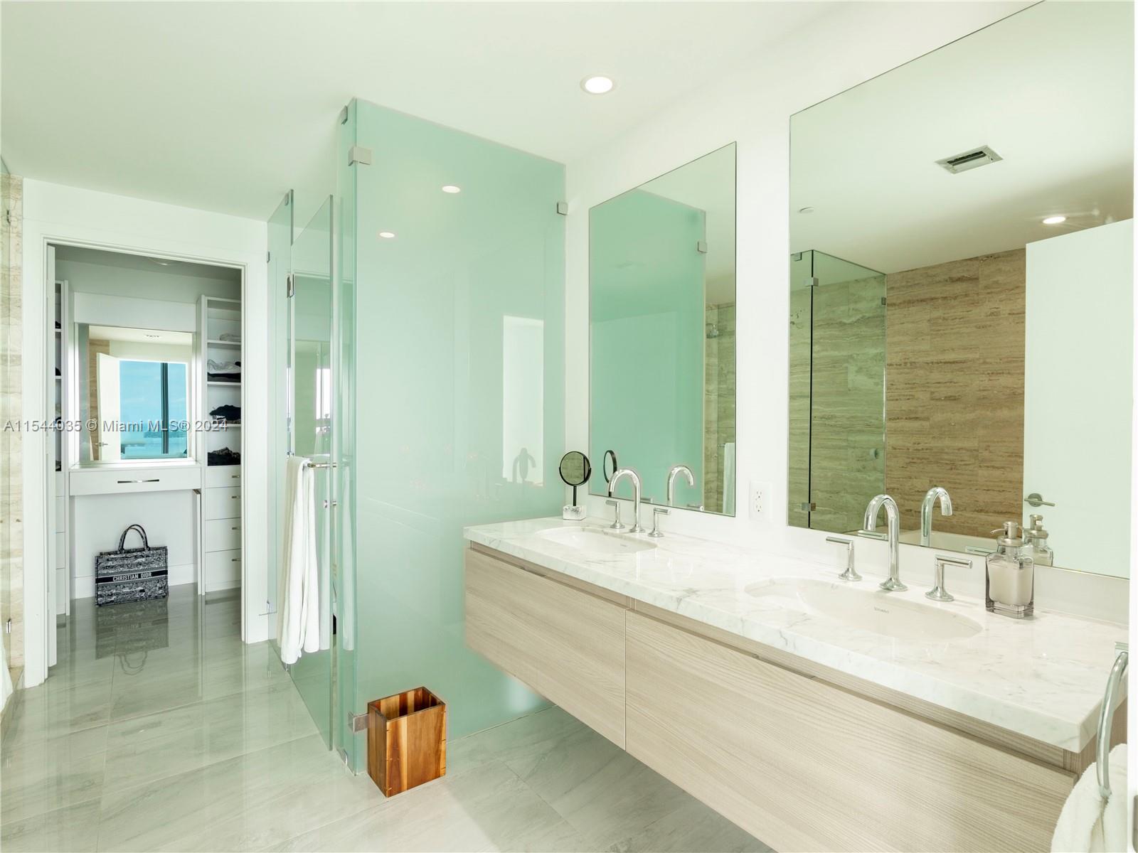 2900 NE 7th Ave 3907, Miami, Florida 33137, 3 Bedrooms Bedrooms, ,4 BathroomsBathrooms,Residentiallease,For Rent,2900 NE 7th Ave 3907,A11544035