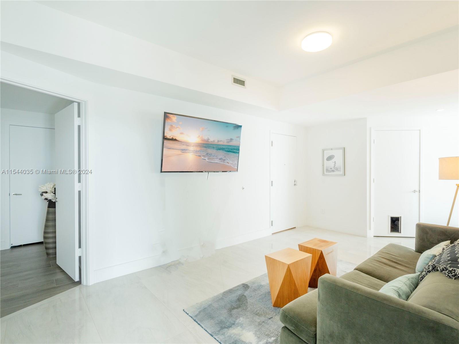 2900 NE 7th Ave 3907, Miami, Florida 33137, 3 Bedrooms Bedrooms, ,4 BathroomsBathrooms,Residentiallease,For Rent,2900 NE 7th Ave 3907,A11544035