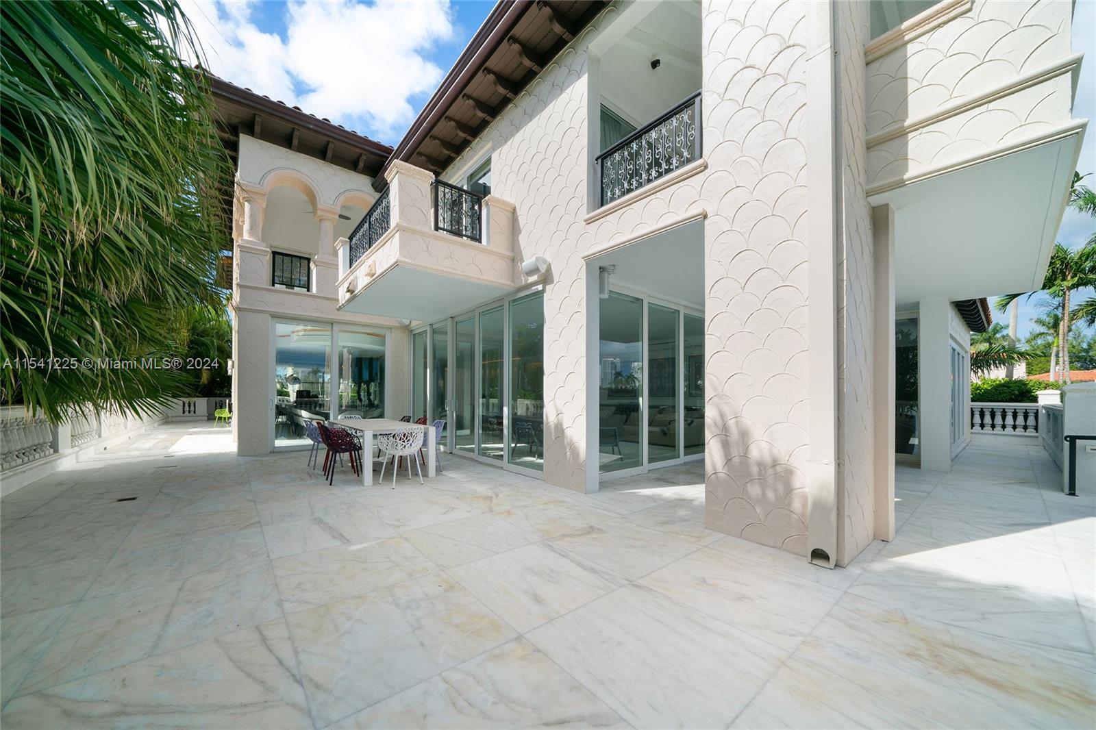 4512 Fisher Island Dr 4512, Miami Beach, Florida 33109, 4 Bedrooms Bedrooms, ,4 BathroomsBathrooms,Residential,For Sale,4512 Fisher Island Dr 4512,A11541225