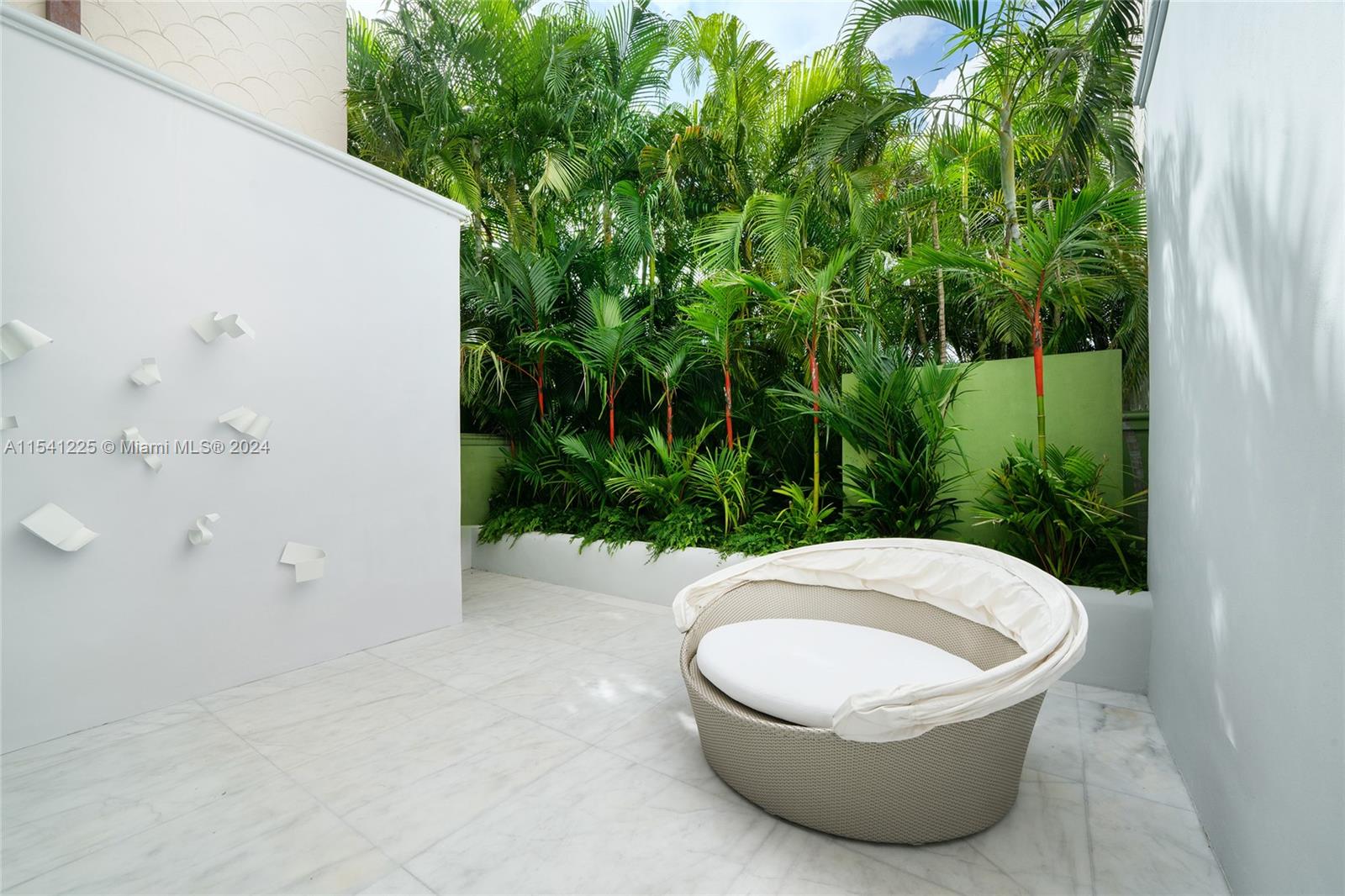 4512 Fisher Island Dr 4512, Miami Beach, Florida 33109, 4 Bedrooms Bedrooms, ,4 BathroomsBathrooms,Residential,For Sale,4512 Fisher Island Dr 4512,A11541225