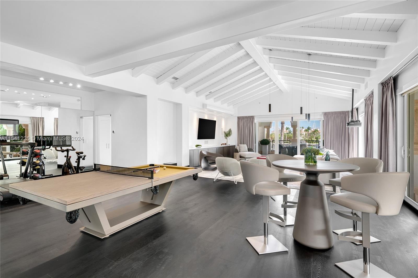 4512 Fisher Island Dr 4512, Miami Beach, Florida 33109, 4 Bedrooms Bedrooms, ,4 BathroomsBathrooms,Residential,For Sale,4512 Fisher Island Dr 4512,A11541225