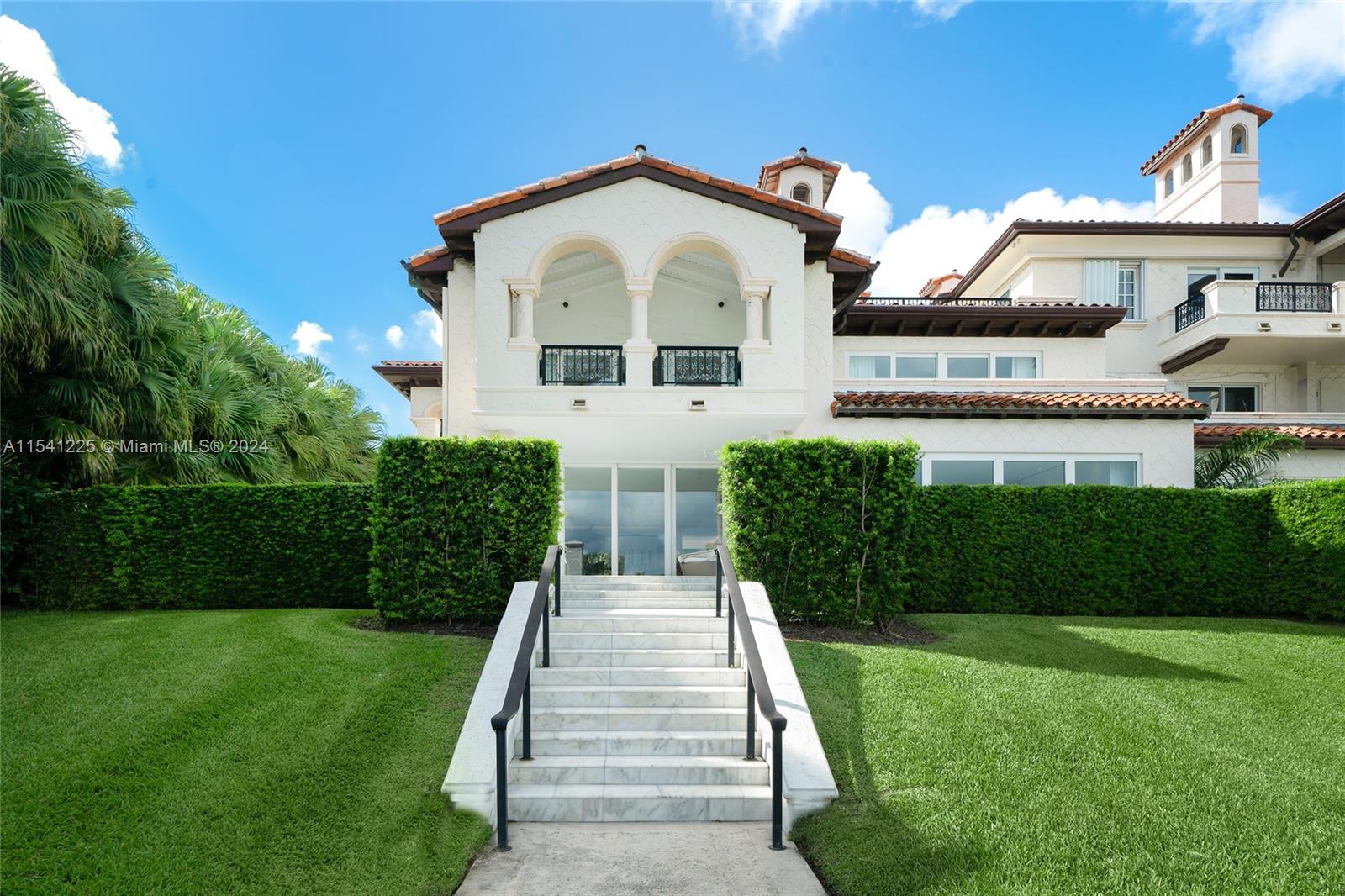 4512 Fisher Island Dr 4512, Miami Beach, Florida 33109, 4 Bedrooms Bedrooms, ,4 BathroomsBathrooms,Residential,For Sale,4512 Fisher Island Dr 4512,A11541225