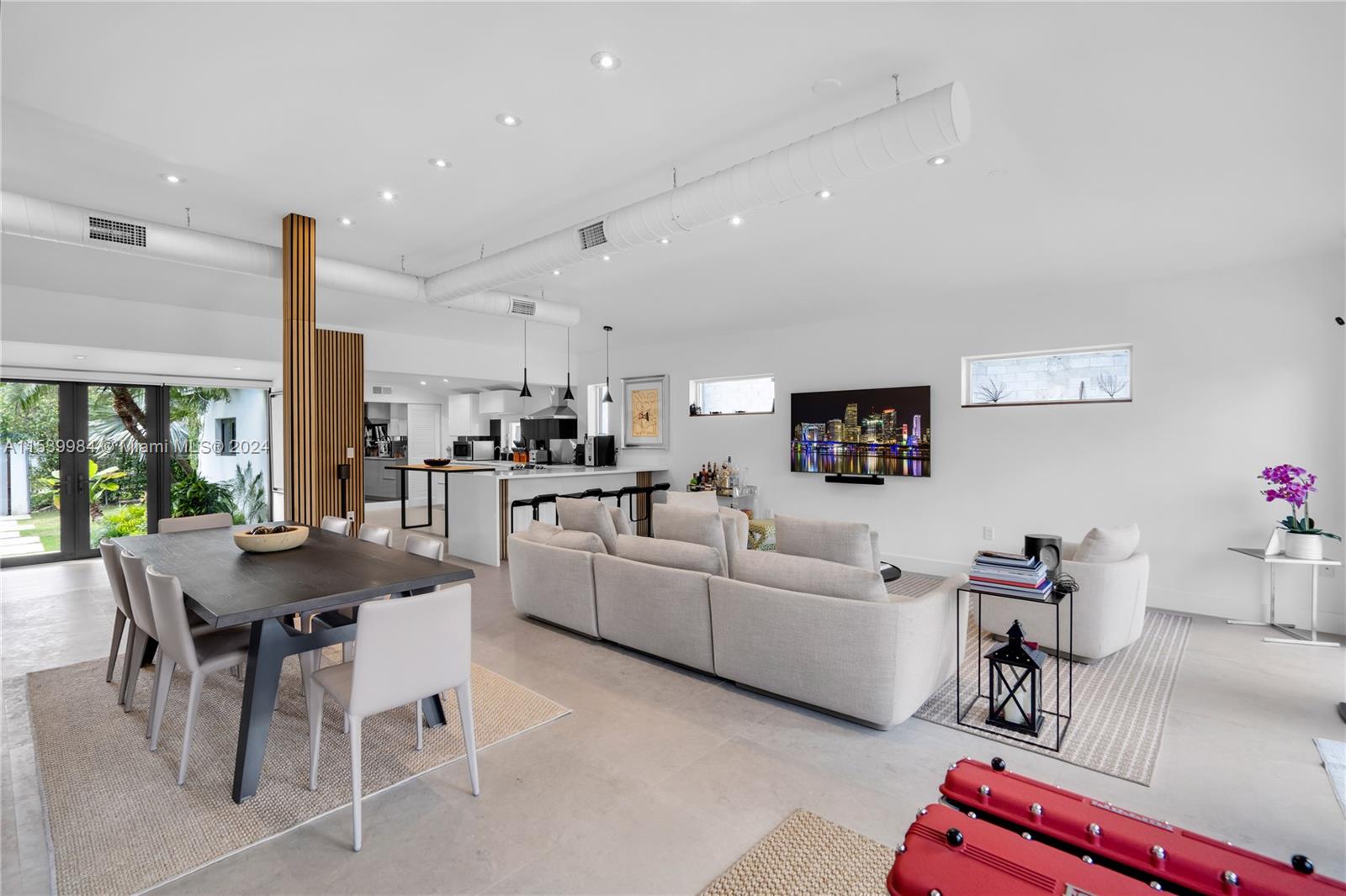 935 NE 75th St, Miami, Florida 33138, 3 Bedrooms Bedrooms, ,4 BathroomsBathrooms,Residentiallease,For Rent,935 NE 75th St,A11539984