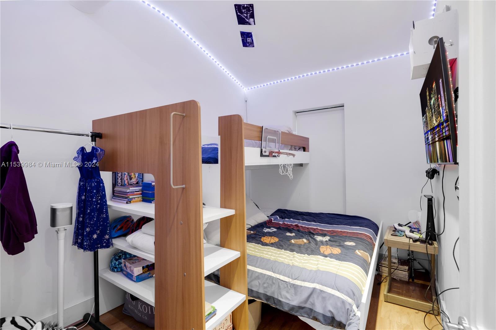 935 NE 75th St, Miami, Florida 33138, 3 Bedrooms Bedrooms, ,4 BathroomsBathrooms,Residentiallease,For Rent,935 NE 75th St,A11539984