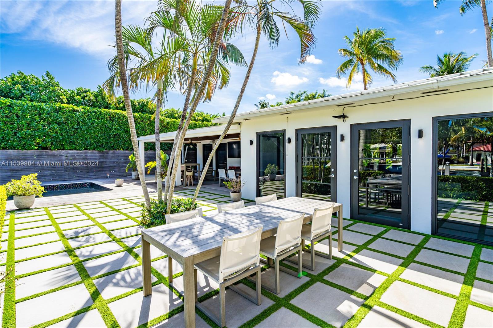 935 NE 75th St, Miami, Florida 33138, 3 Bedrooms Bedrooms, ,4 BathroomsBathrooms,Residentiallease,For Rent,935 NE 75th St,A11539984