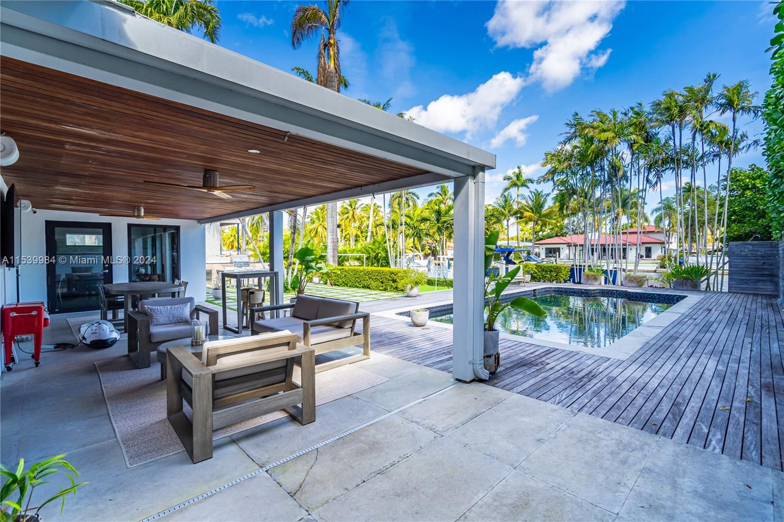 935 NE 75th St, Miami, Florida 33138, 3 Bedrooms Bedrooms, ,4 BathroomsBathrooms,Residentiallease,For Rent,935 NE 75th St,A11539984