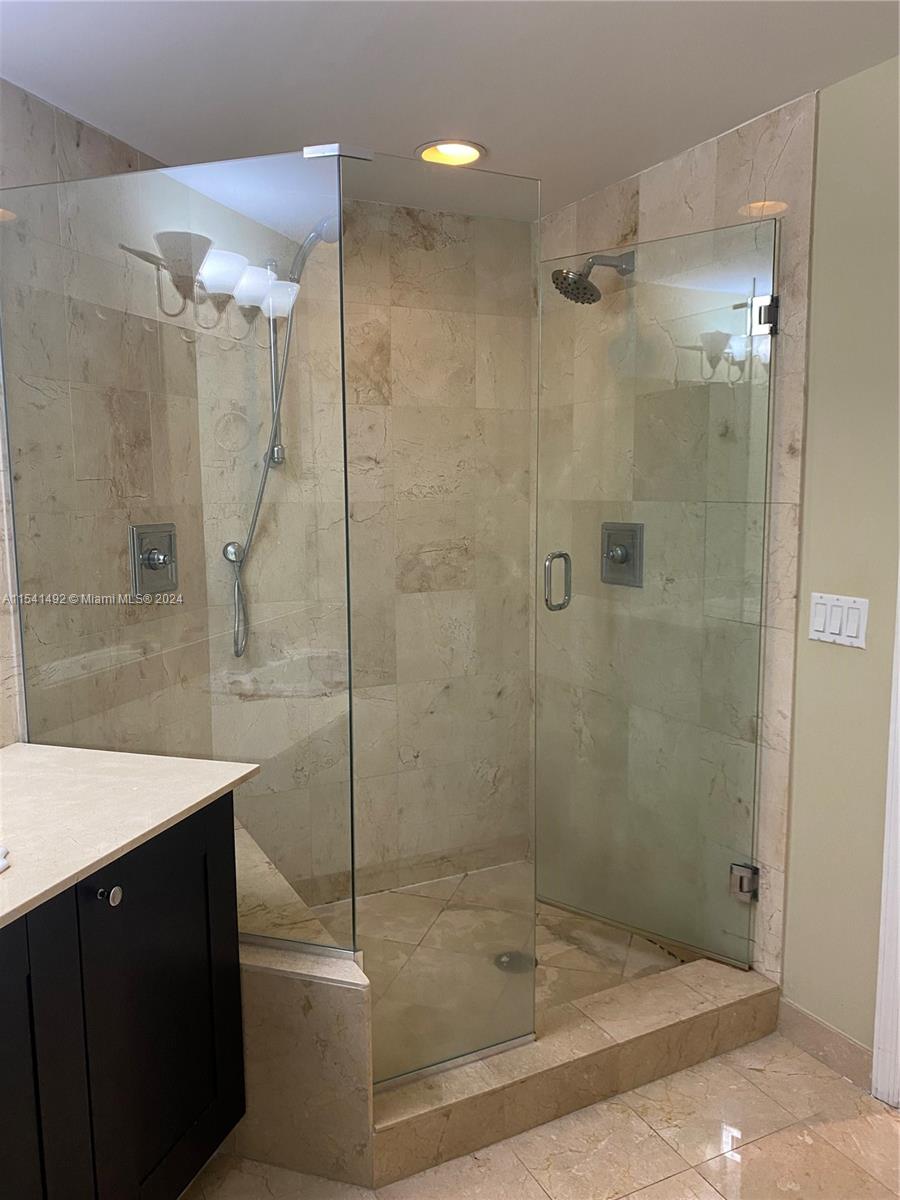 4100 Salzedo St 513, Coral Gables, Florida 33146, 2 Bedrooms Bedrooms, ,2 BathroomsBathrooms,Residential,For Sale,4100 Salzedo St 513,A11541492